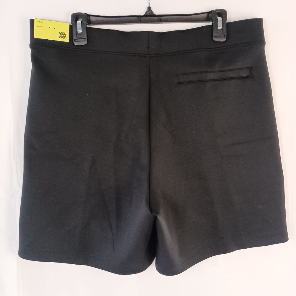 All In Motion Sleek Spacer Shorts Women L Black 7" Inseam Zip Pockets NWT - Picture 4 of 6